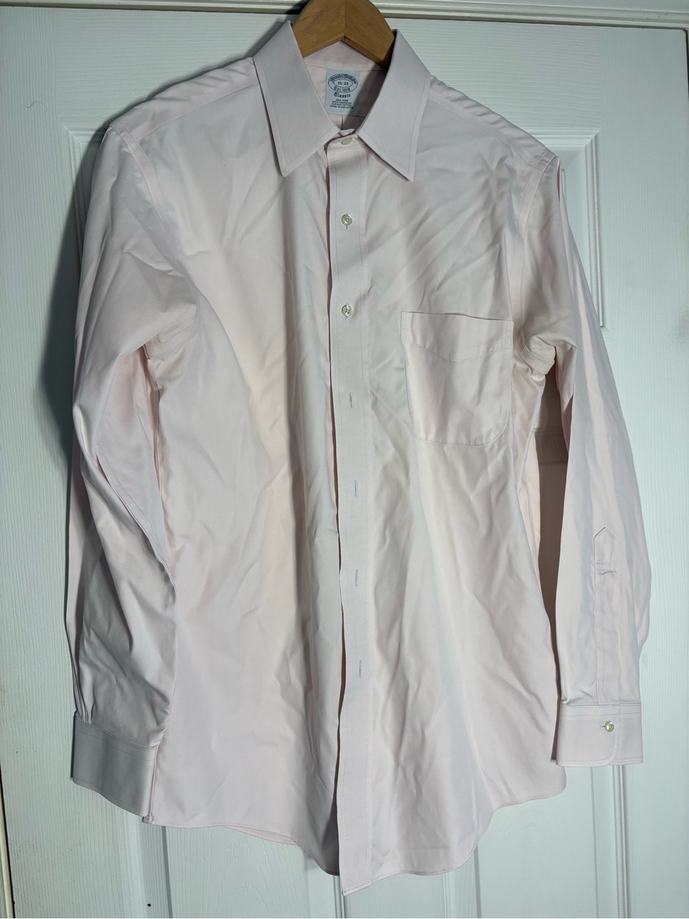 Brooks Brothers Men's Light Pink Dress Shirt - Classic Point Collar